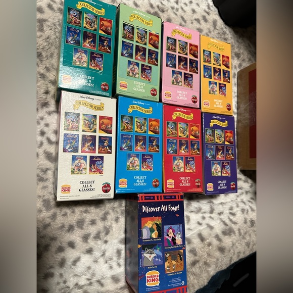 LOT OF 9 - 1994 - BURGER KING DISNEY COLLECTION CUPS - Picture 2 of 2